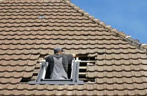 Pose de velux - Auriac